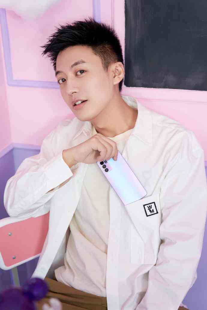ai妆容拍照文案高级