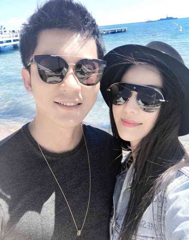'云端创作天地：专业作文撰写与交流平台'