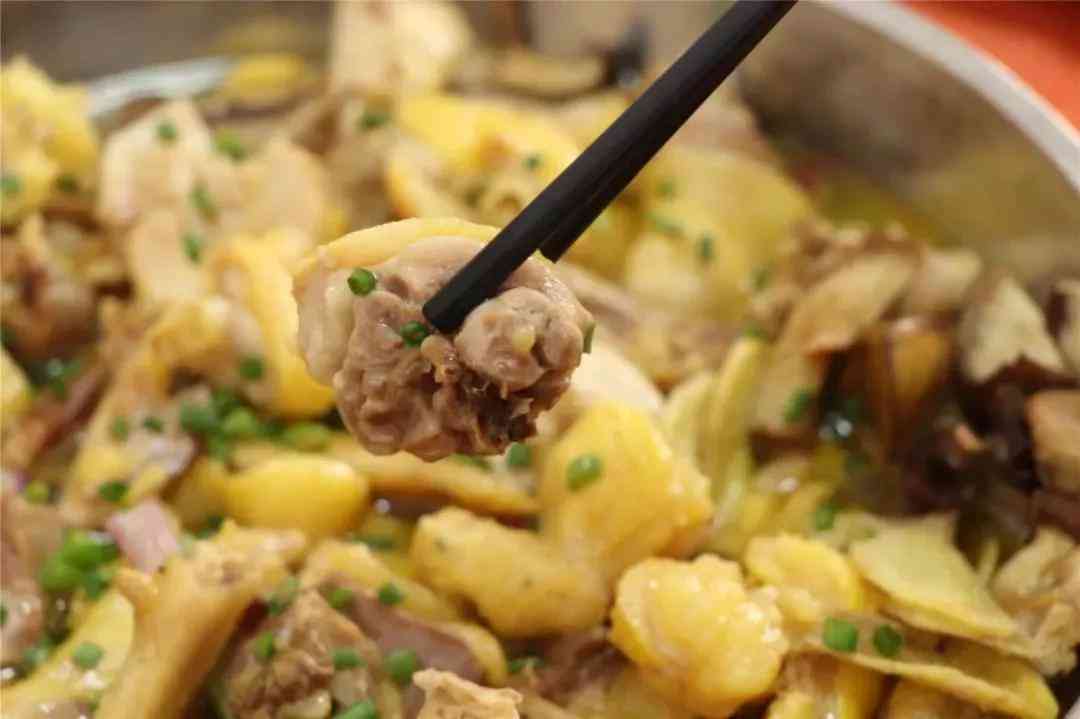 美食艺术：创意食材打造独特视觉宴
