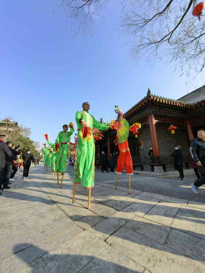 ai一键变脸旗袍文案怎么写：打造独特国风变脸旗袍传文案攻略