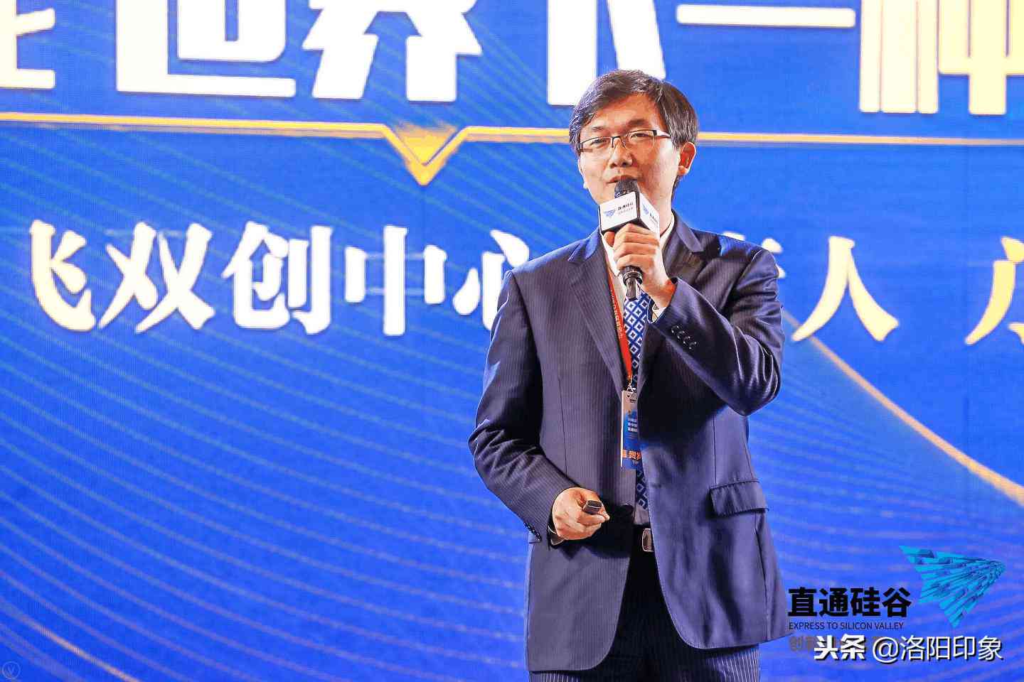 生成创新创业报告的ai工具