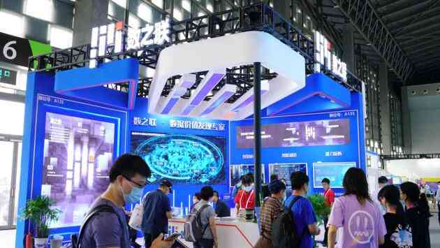 ai转脚本：2021脚本使用与编写教程，软件脚本导入指南及插件合集安装步骤