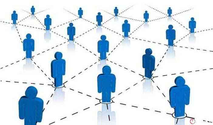 全面解析：机器人在多领域应用中的潜在风险与用户应对策略