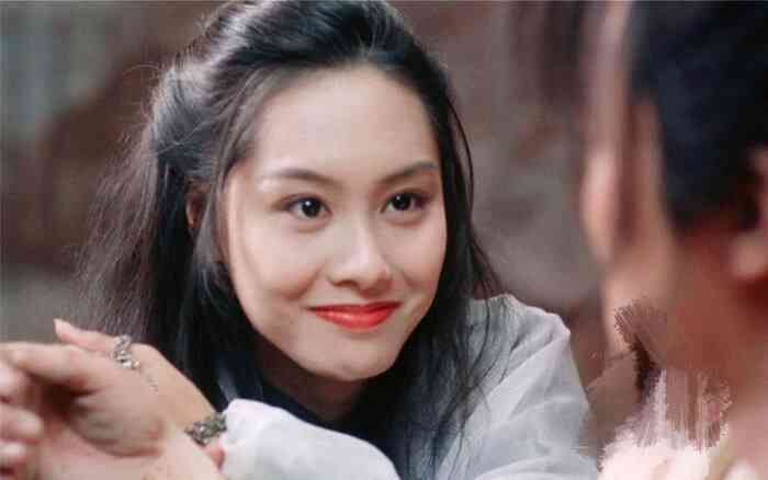 《仙剑》经典角色紫霞仙子：揭秘她的朋友圈互动与日常生活