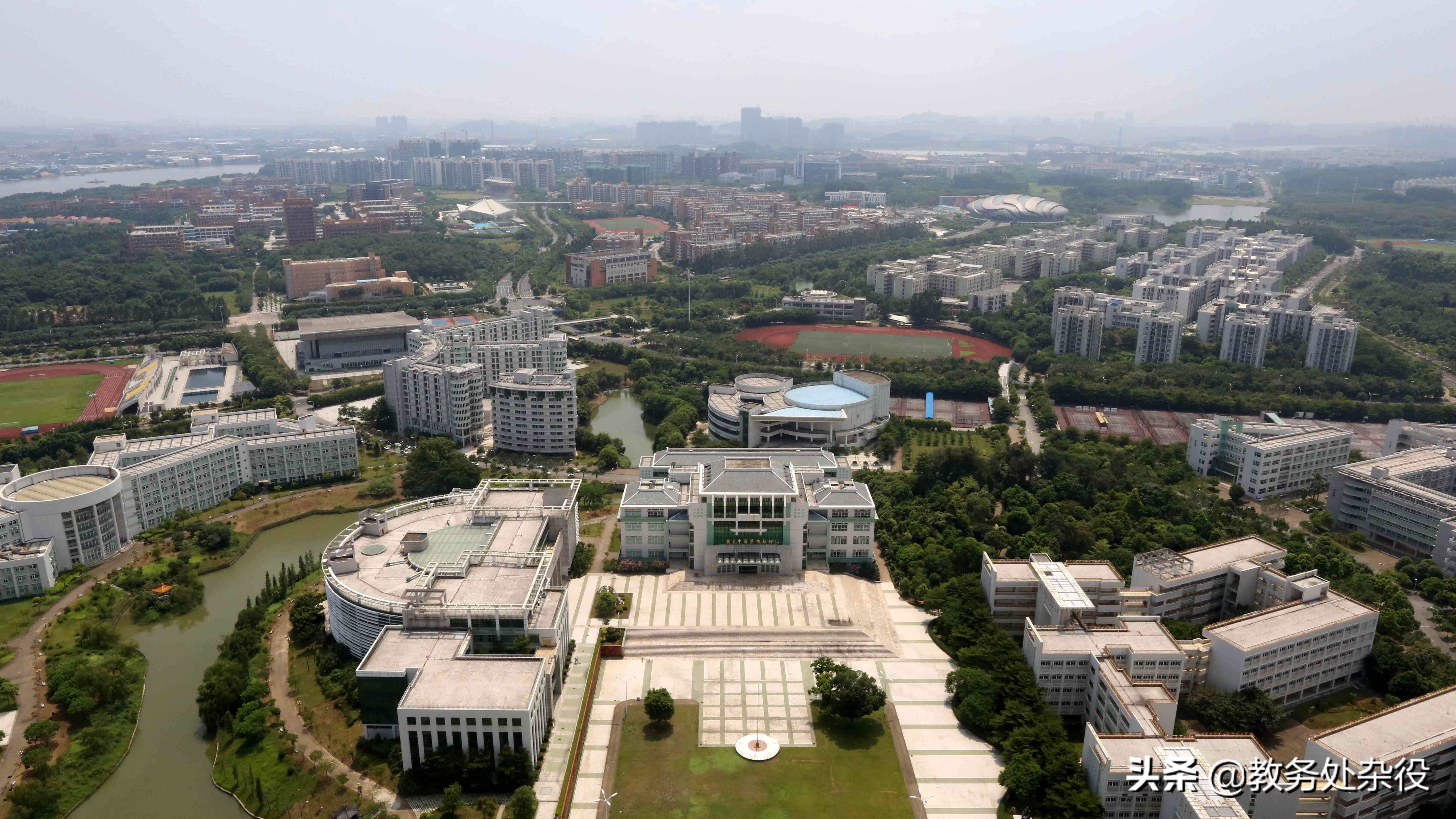 学术论文检测技巧：如何高效进行论文查重操作