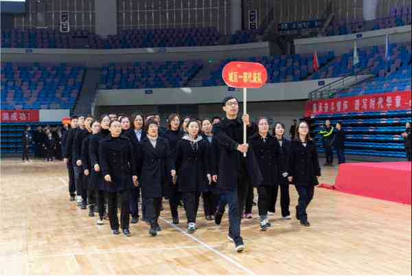 融合科技智慧，打造未来银行——智能银行创新服务传标语