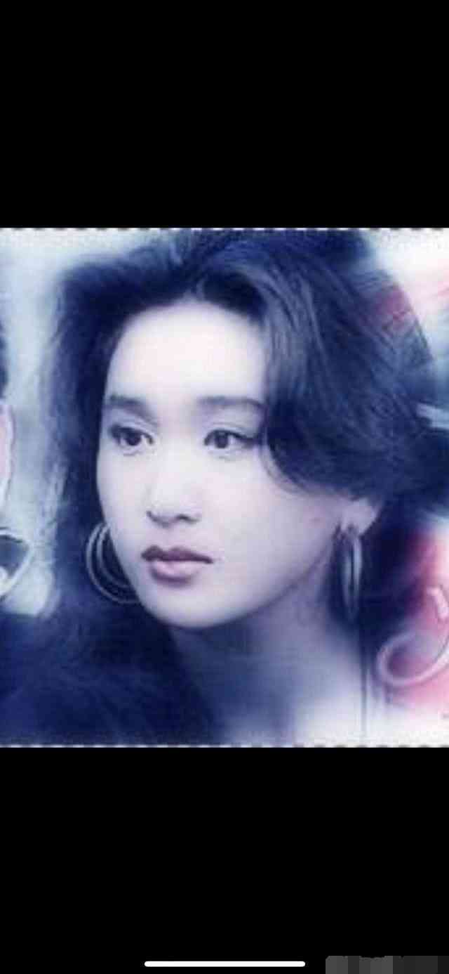 探索热门年特效：一键还原青涩回忆，解锁多款经典变年轻滤镜