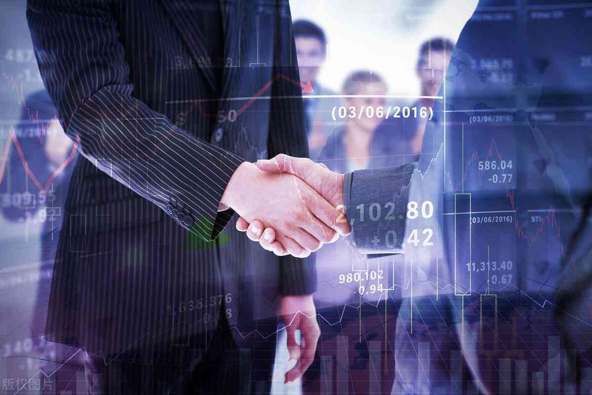 融合热点洞察：AI技术在券商行业研究报告中的综合分析与精华提炼