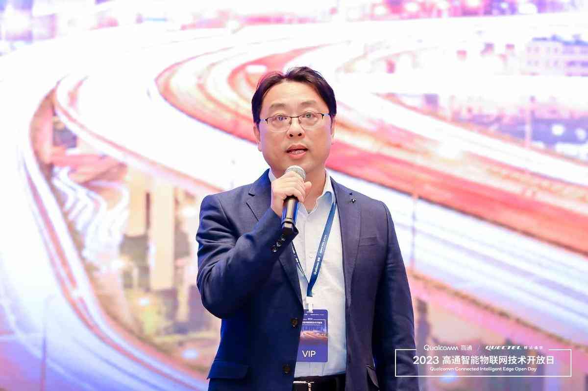 人工智能文章写作亮相央视：揭秘AI创作新篇章与未来发展前景