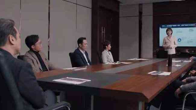 '职场晋升申请报告模板：高效晋升路径与关键要素梳理'