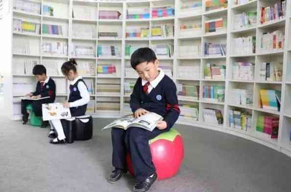 '智能高效作文辅助软件：一键快速生成优质文章'