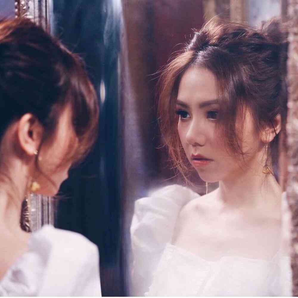 文案怎么才能写好：提升文案美感与吸引力，写出好听的老歌风格
