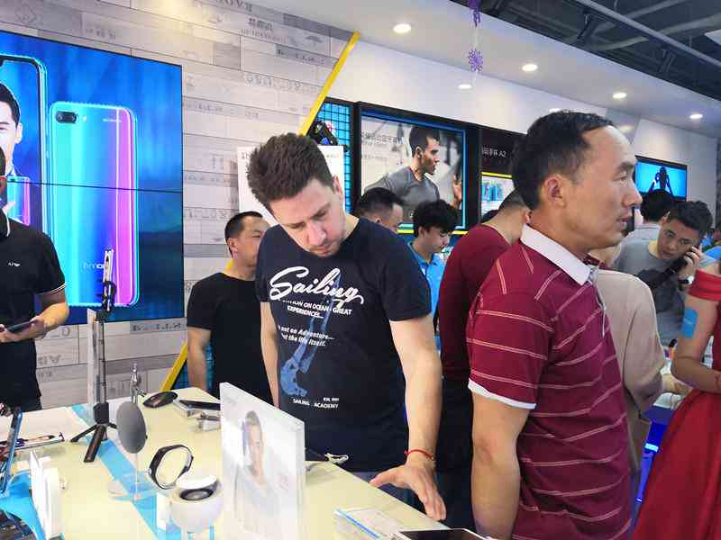 ai芯片研究报告范文：撰写指南与完整示例