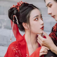 闺蜜绘画时光：一起探索艺术创作与增进友谊的完美结合