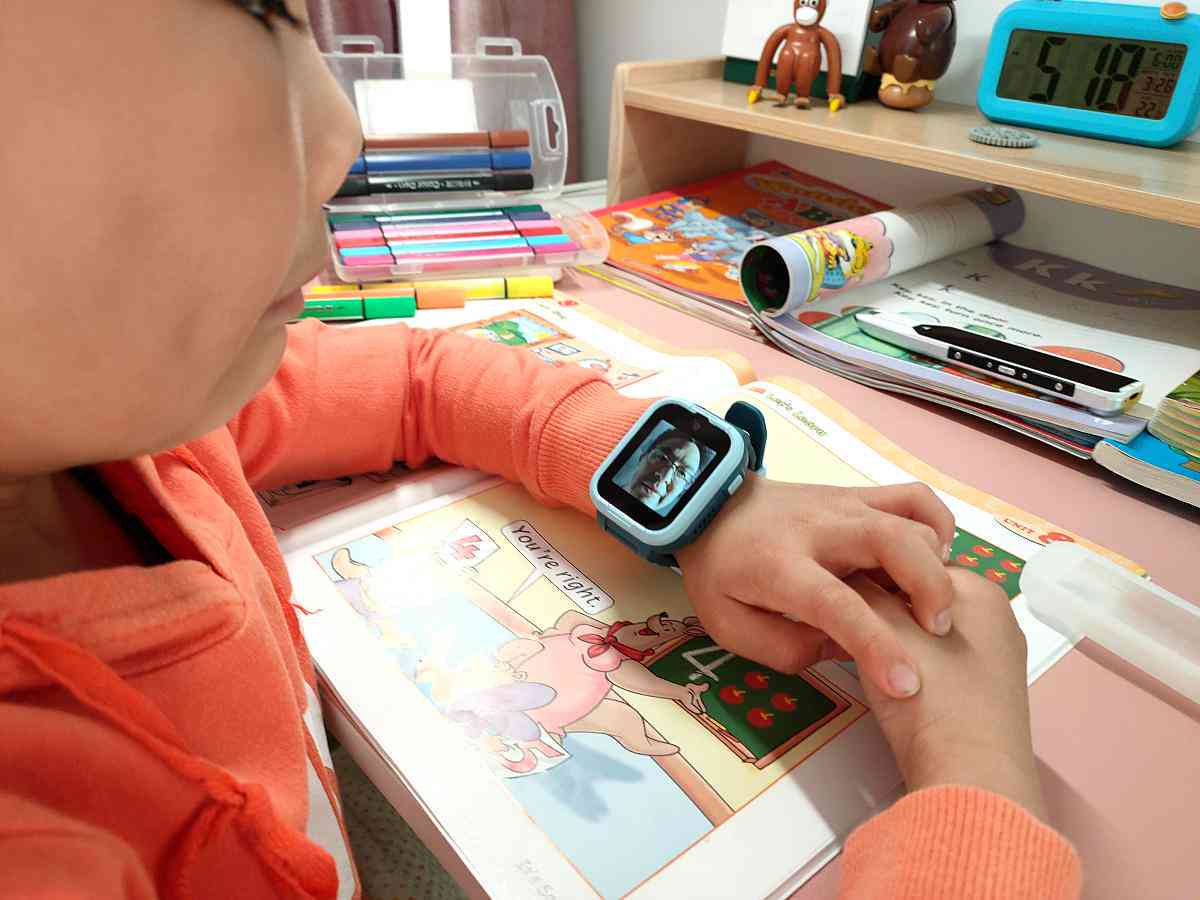 微信智能AI报告制作工具盘点：一键生成专业报告的利器