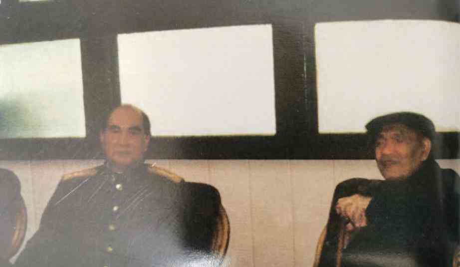 '智能内古论文写作助手——官方网站·AI辅助写作平台'