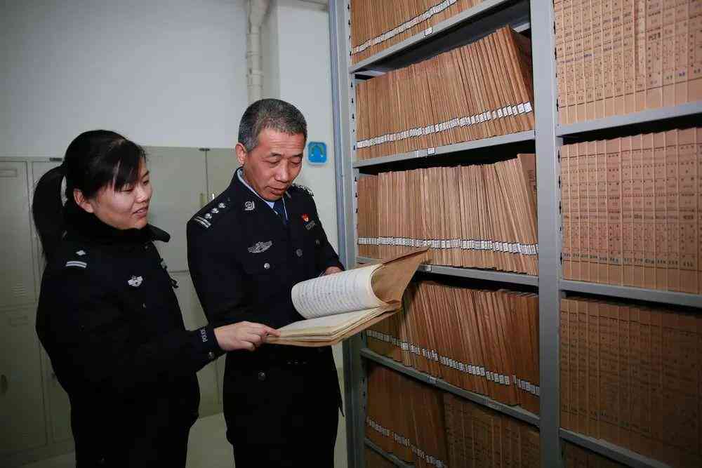 '免费朋友圈AI文案助手：一键生成创意内容，轻松吸引点赞'