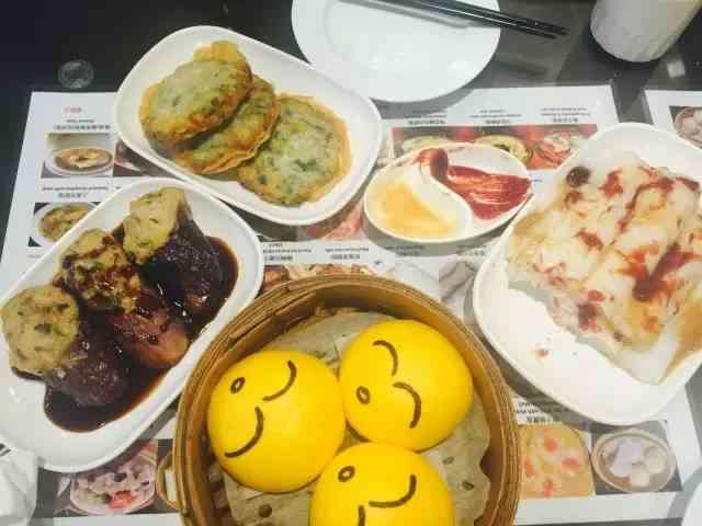 深度探访：本地美食达人带你领略特色餐厅与隐藏美食秘境