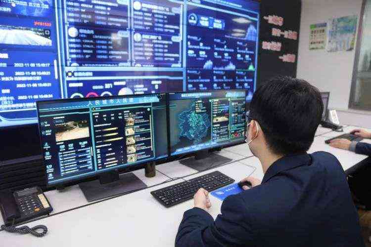 AI创作的内容会被打上标签怎么办呢：如何应对内容审核与合规挑战