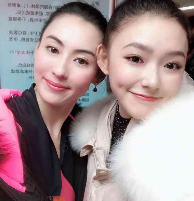 抖音男孩变女孩特效：如何使用与文案推荐
