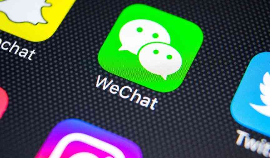 '智能AI助手：一键快速生成公众号文案的神器'