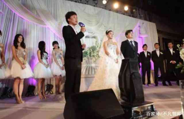 婚礼主持人用的ai写作是什么软件？如何辅助婚礼主持创作？