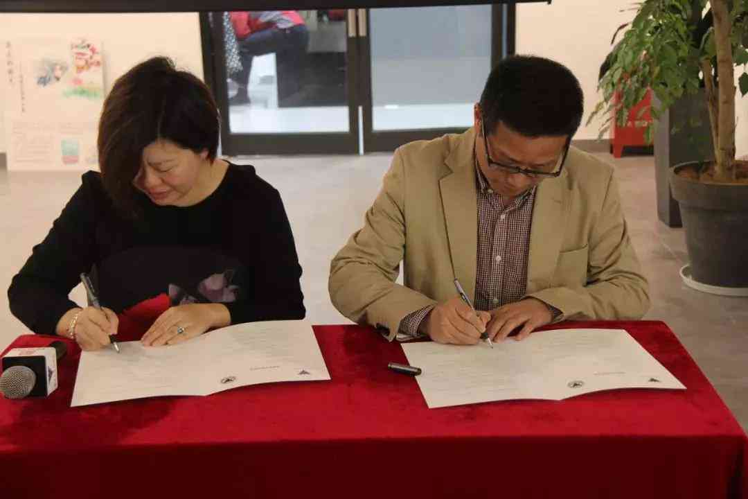 免费英文写作AI工具网站精选：探索优质在线资源