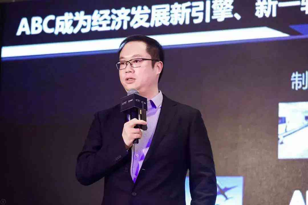 探索艺术新境界：站酷AI创作实验室在线体验与图片生成指南
