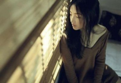 人工智能配音专属伤感短句精华集锦：深情低吟，触动心灵