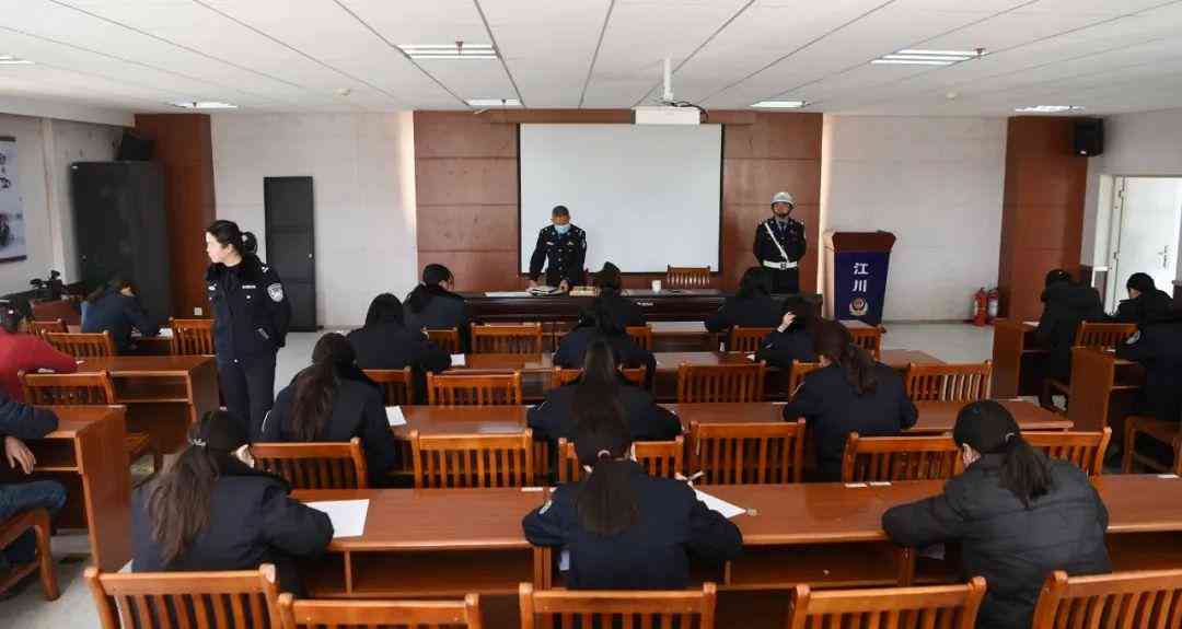 全面解析电脑辅助设计教学课程：涵理论、实践与行业应用