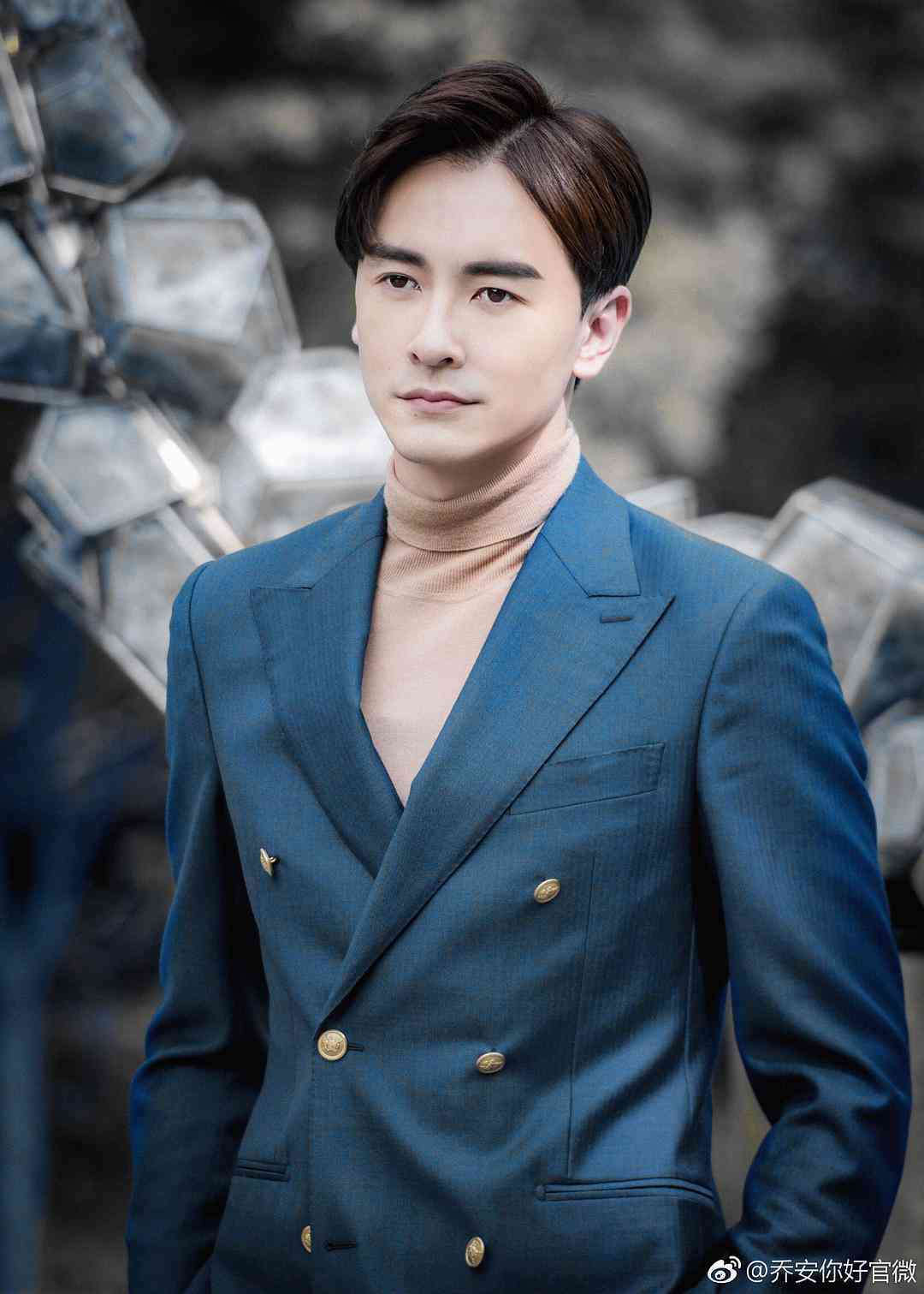 '解锁高效创作：秘塔写作猫付费版助力文章升华'