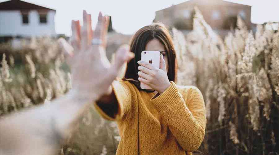生活点滴：朋友圈真实情感写照与个人写真摄影集