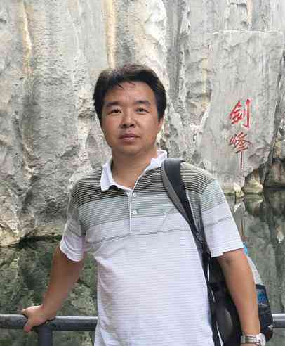 人工智能辅助中文论文撰写：精选在线写作平台推荐
