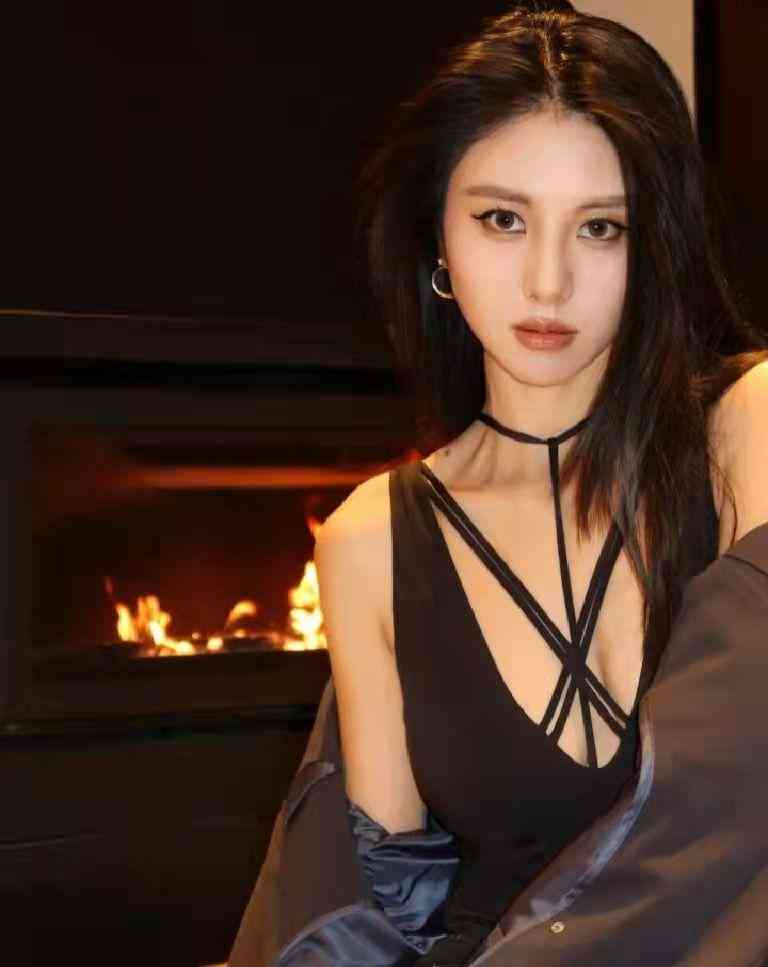 解说文案怎么找：寻找素材、撰写方法及推荐网站汇总