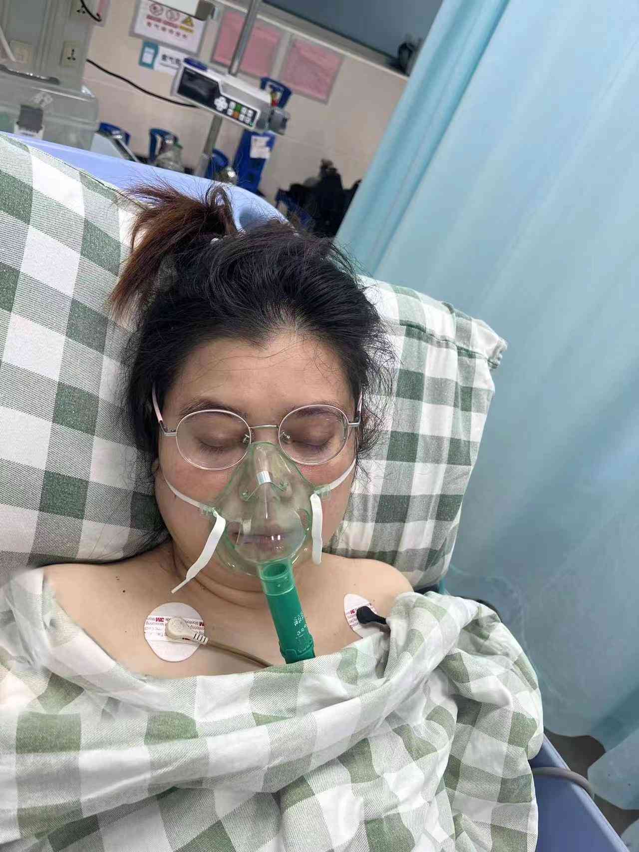 抖音证件照道具是哪个：一键生成完美证件照攻略与热门特效解析