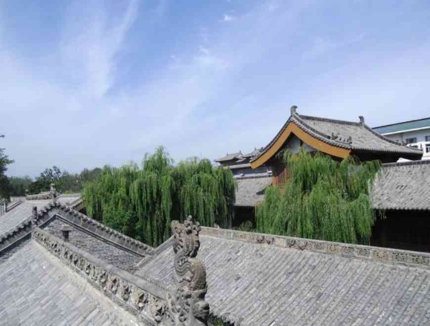 融合地域特色：热门旅游景点深度解读与人文风情描绘