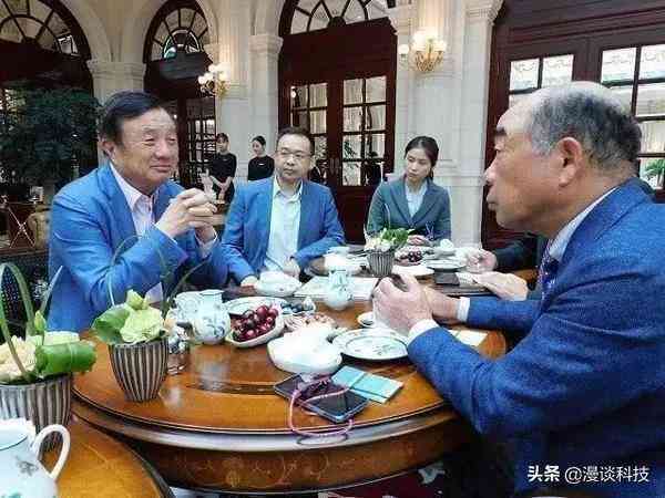 华为AI写作助手：智能文本生成与优化，全方位助力内容创作与编辑