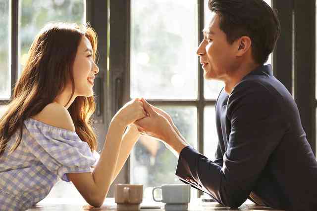 全方位解析：男女恋爱中的甜蜜对话与情感交流技巧