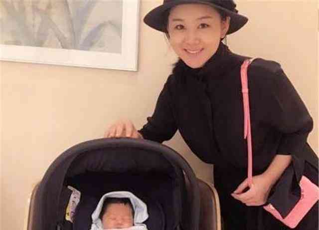 ai女友如何添加脚本教程：完整步骤详解与使用指南