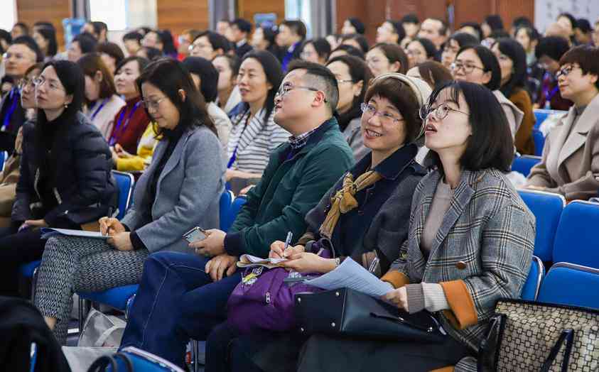 免费AI辅助开题报告撰写软件推荐与评测：哪款更出色