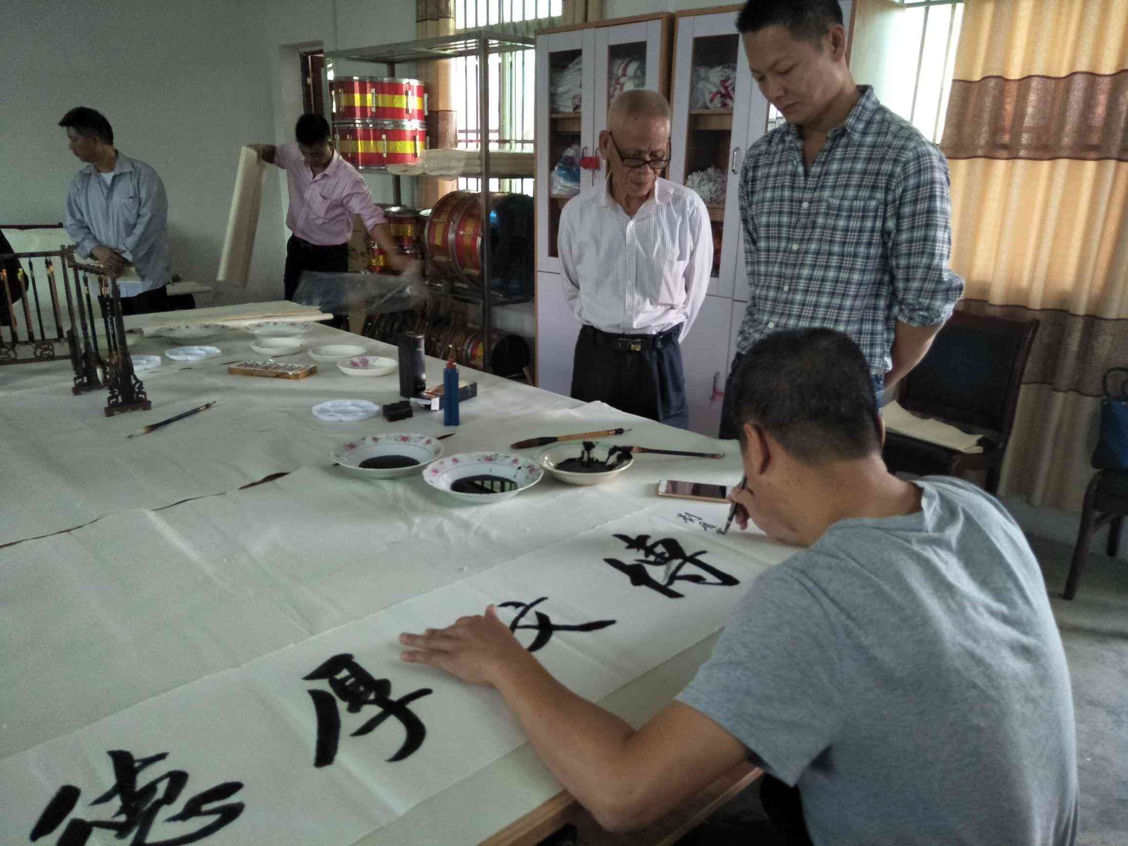 全面版免费开题报告模板：涵各类课题写作需求，助您轻松完成学术报告