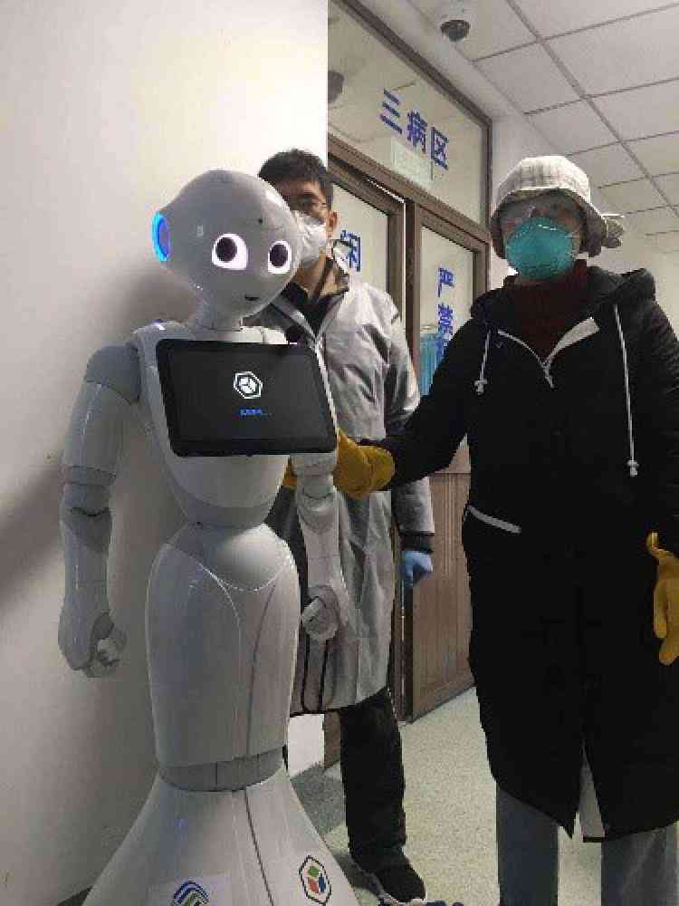 人工智能全面辅助设计：从创意构思到成品呈现的全流程解决方案