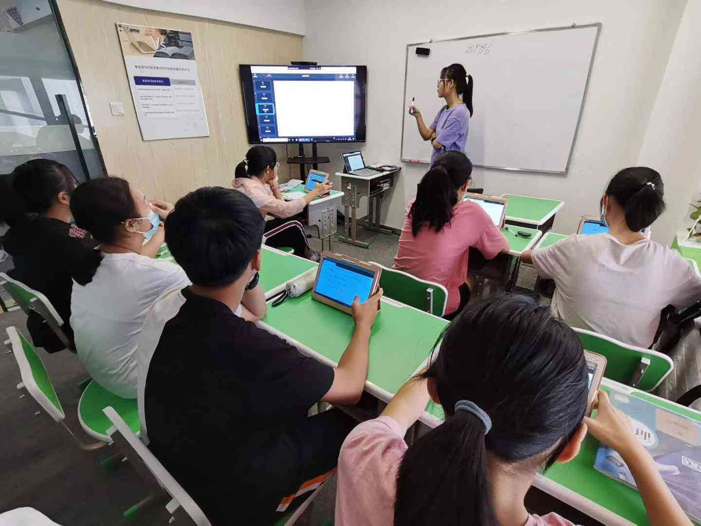 ai智能教育培训班怎么搞：培训效果与实方法解析