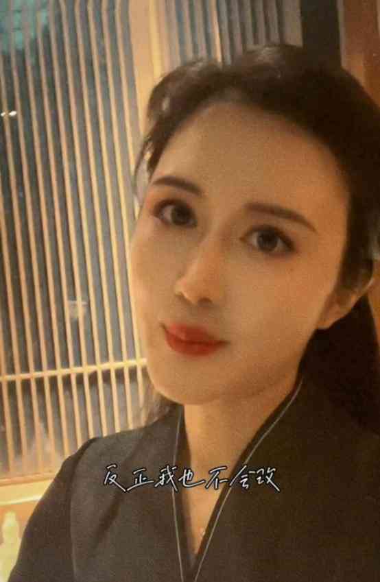如何撰写引人入胜的AI软件赞美文案，彰显其越价值与魅力