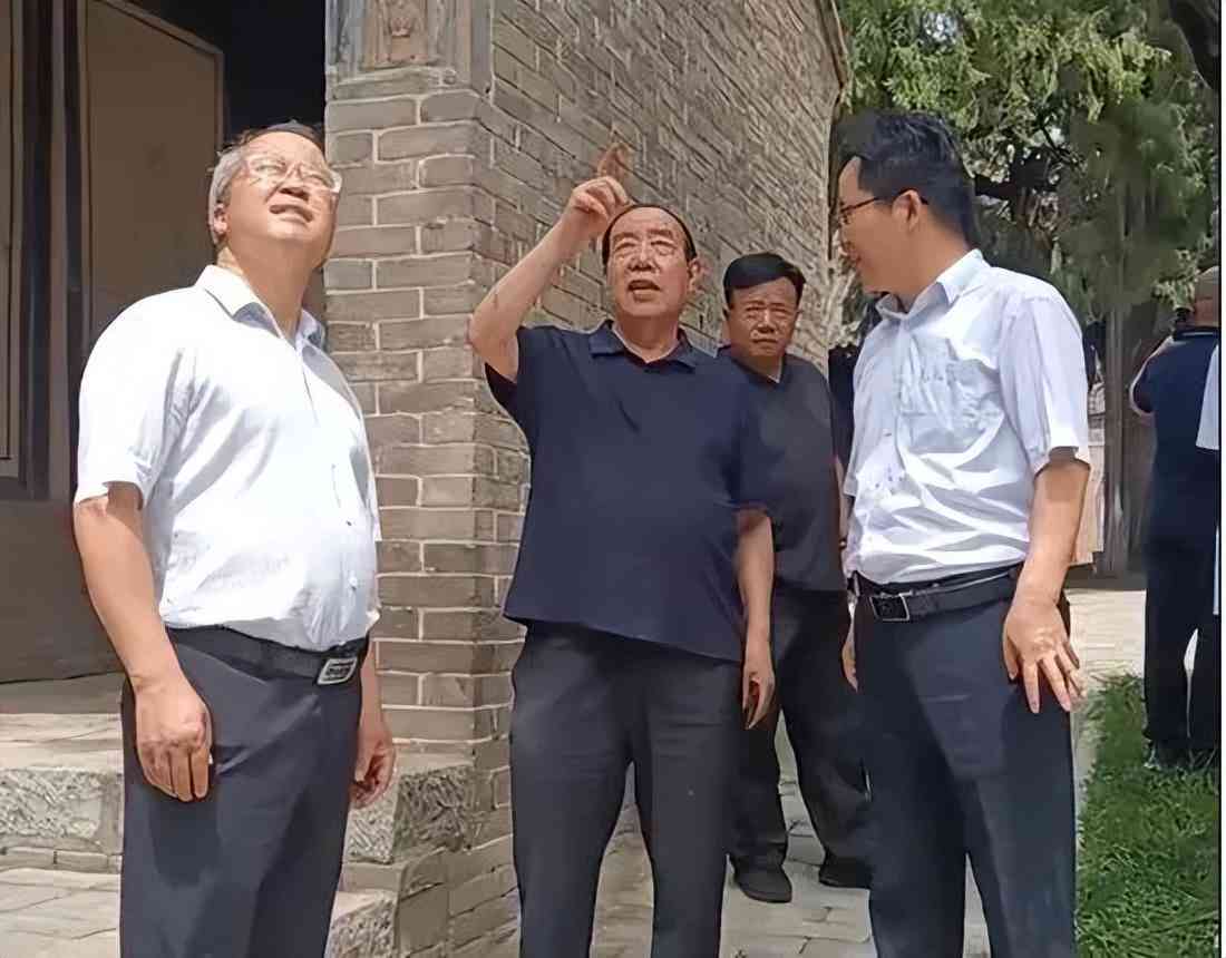 易米ai写作-易米网络科技
