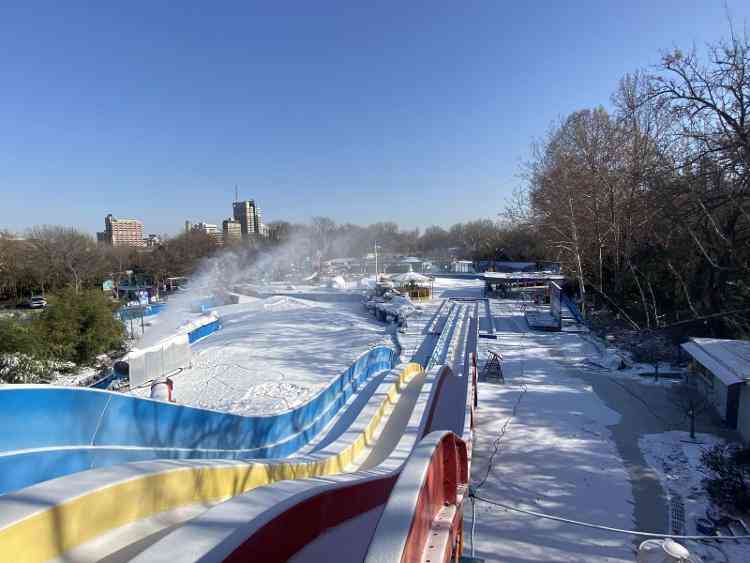 雪场传手册ai文案模板-雪场海报 雪场传手册ai文案模板-雪场海报