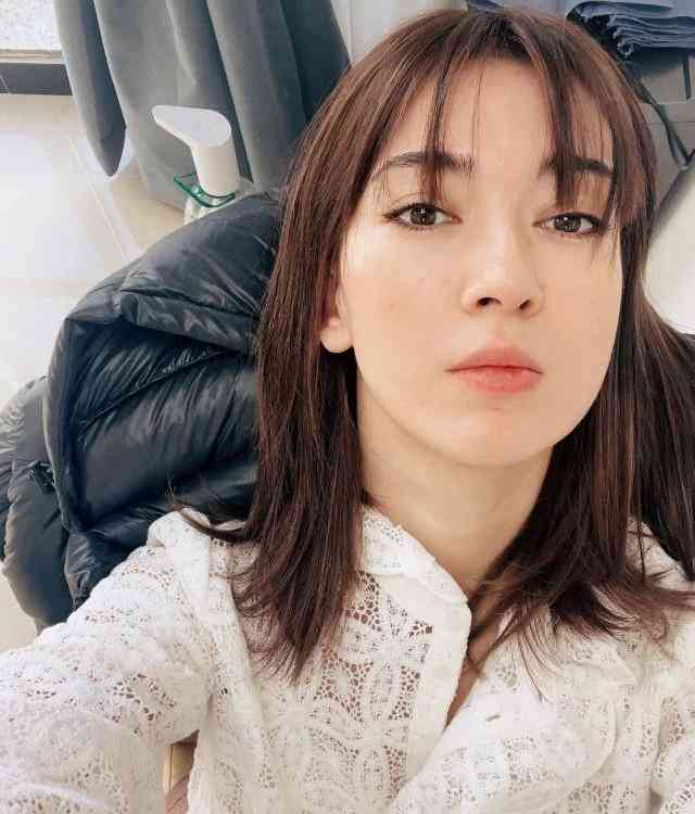 ai妆容文案简单可爱-ai妆容文案简单可爱女生