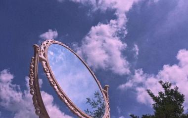 写旅游攻略文案的ai工具