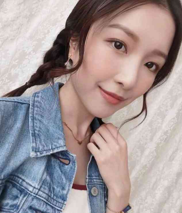 ai3f爱心项链文案