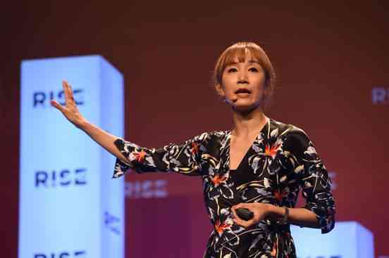 松鼠ai朋友圈文案